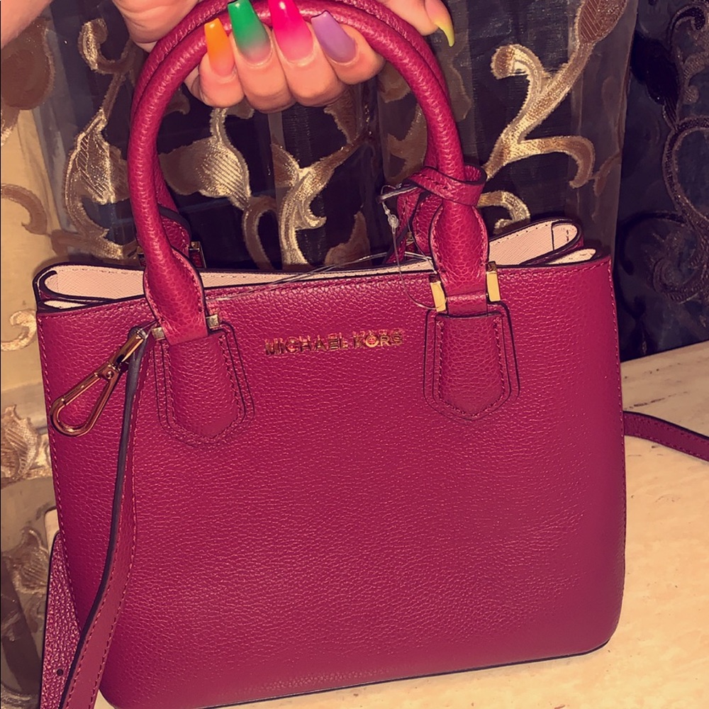 Michael kors crossbody